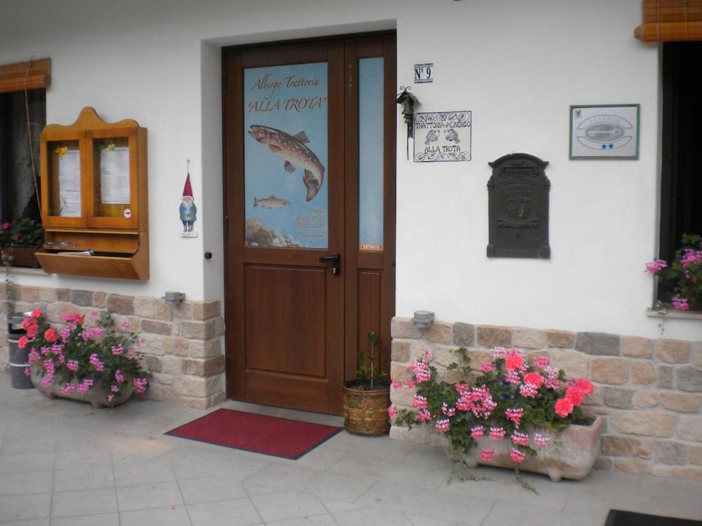 Albergo Alla Trota Pulfero Εξωτερικό φωτογραφία